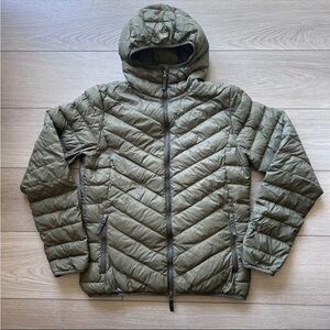 SKHOOP green down filled packable jacket size large women’s
